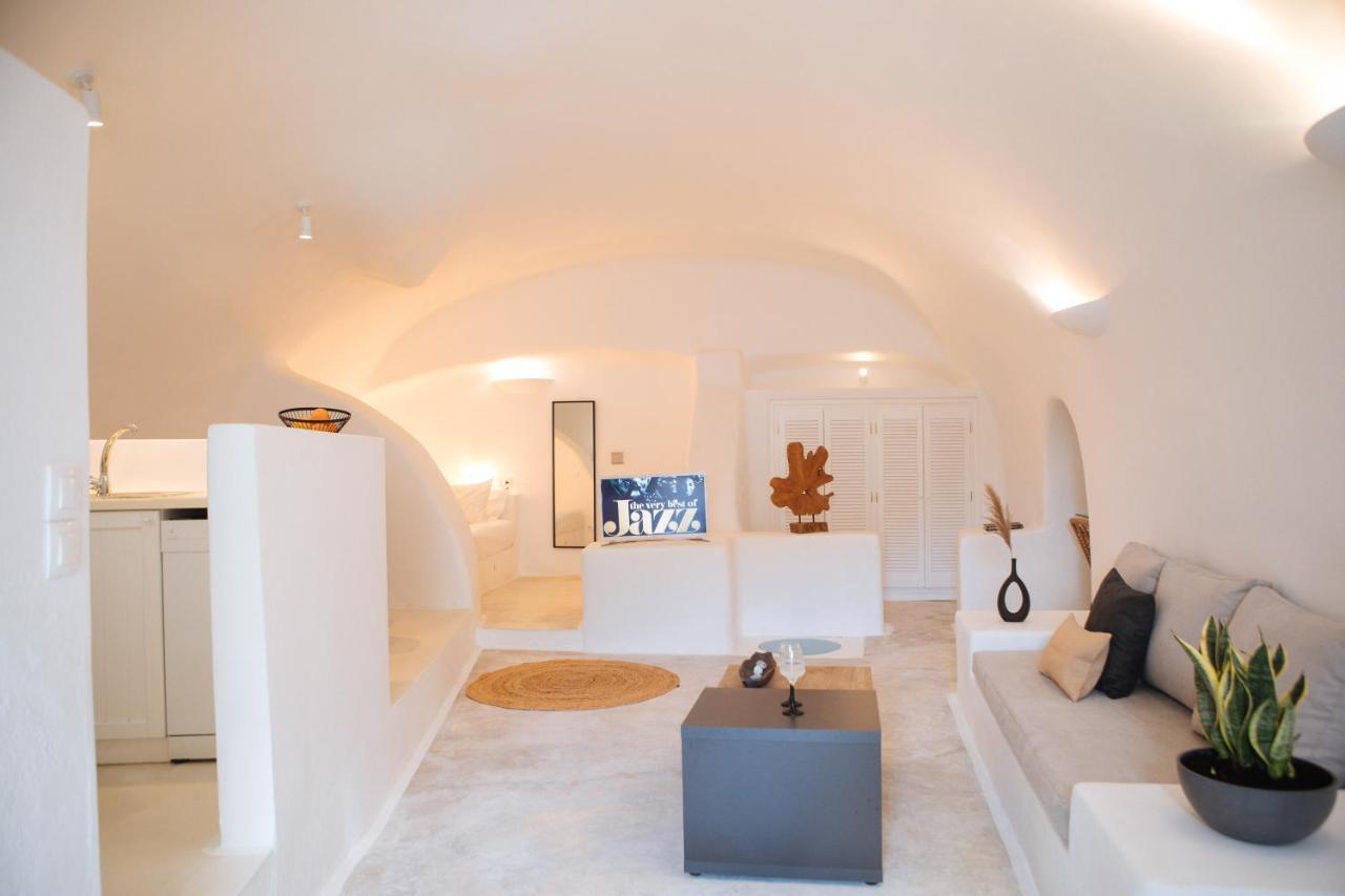 Assyrtiko By A Terre Cave Villas Ia Exterior foto