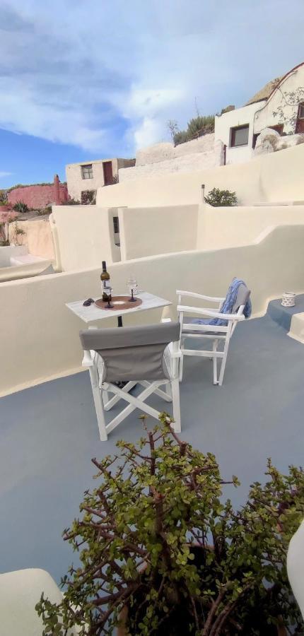 Assyrtiko By A Terre Cave Villas Ia Exterior foto